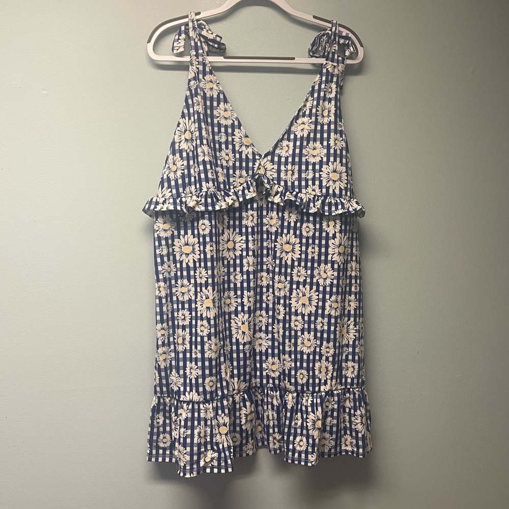 Floral Blue and White Sleeveless Dress